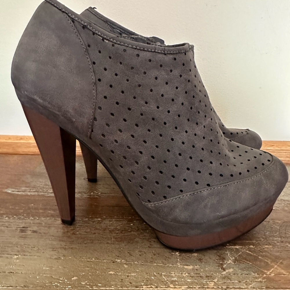 Grey suede high heel booties 8.5M